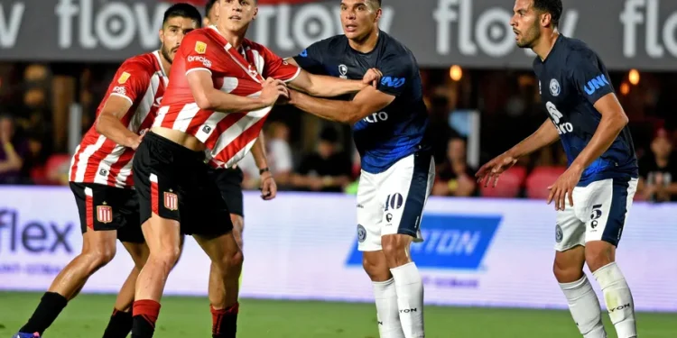 Estudiantes e Independiente Rivadavia no se sacaron ventajas e igualaron 1-1