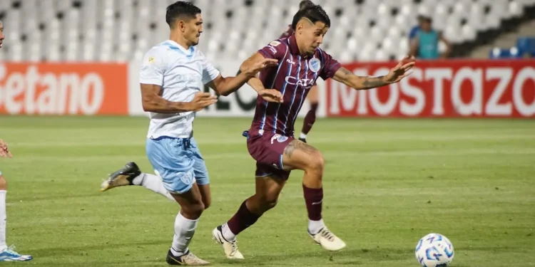 Godoy Cruz y Atlético Tucumán también repartieron unidades