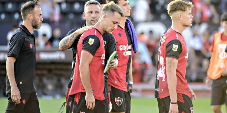 Newells está en un pozo sin salida: perdió ante Central Córdoba y está penúltimo