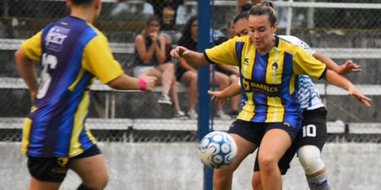 Las Tiburonas igualaron en la primera Final