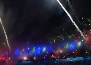 Por el uso de la pirotecnia, clausuraron el Cilindro de Avellaneda