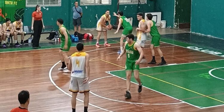 Regatas quedó a un paso del título en el Clausura A2
