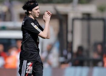 Un ex Colón explotó por el debut de Spreen: «Una falta de respeto al fútbol»