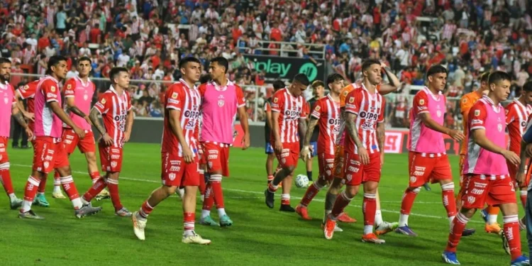 Es lo que hay, y lo que no hay, también