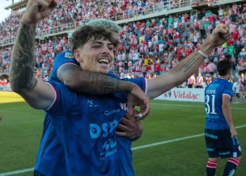 «Queremos salir campeón, si no lo conseguimos queremos entrar a una copa»