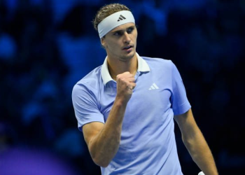 ATP Finals, día 2: victoria de Zverev ante Rublev, y Alcaraz no pudo ante Ruud