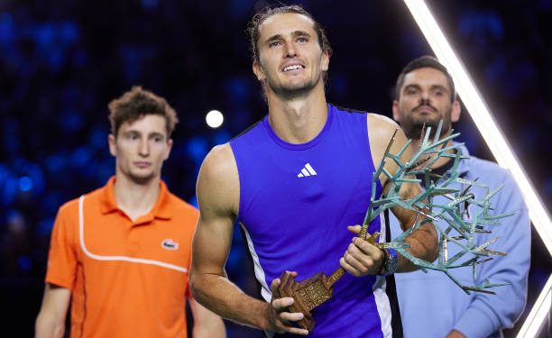 Alexander Zverev venció a Ugo Hubert y se consagró campeón del Masters 1000 de París Bercy