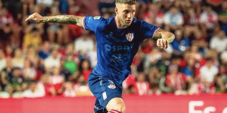 Tres jugadores de Unión llegarán al duelo ante Vélez con cuatro tarjetas amarillas