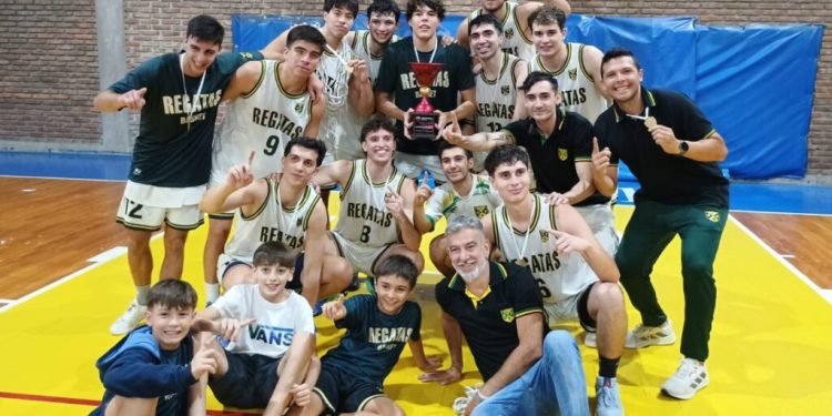 Ascenso y título para Regatas en el Clausura A2