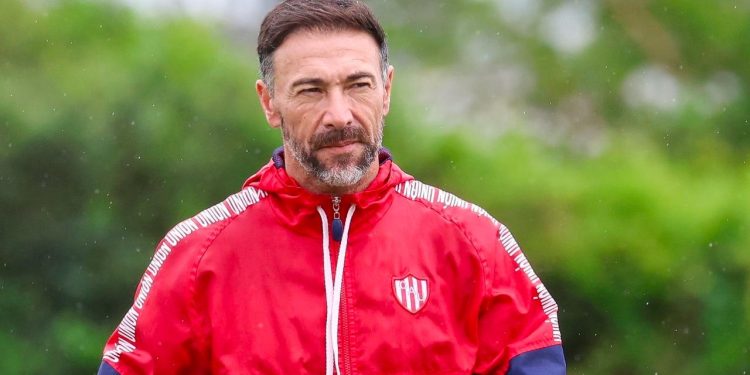 El Kily prepara un equipo con dos variantes para enfrentar a Platense