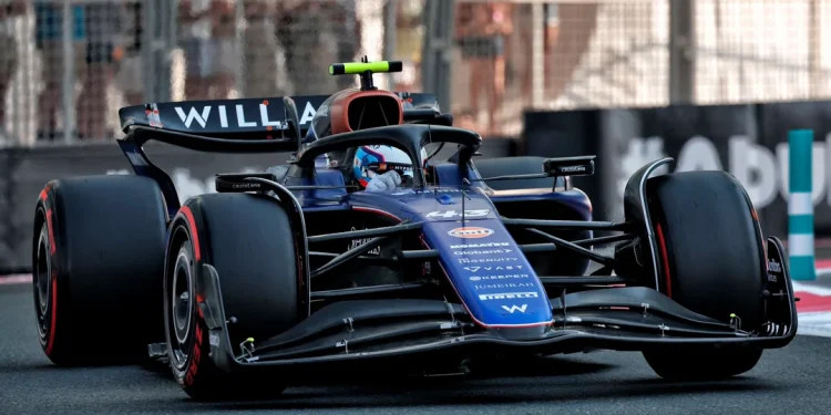 Colapinto abandonó en Abu Dhabi por problemas en el Williams