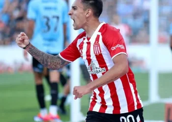 Con un gol del ex Colón Eric Meza, Estudiantes igualó con Belgrano