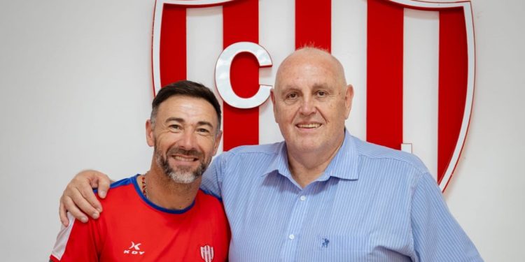 El DT renovó el contrato y hay Kily para rato en Unión