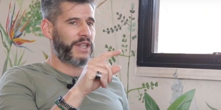 ¿Por qué Colón no anuncia a Pereyra como DT?