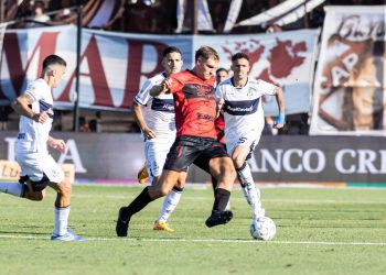 Platense le ganó a Gimnasia con un gol a los 9 segundos pero no entró a la Sudamericana