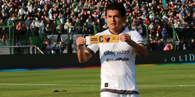 Colón apuesta a la ley del ex: ¿Puede volver el Pulga?