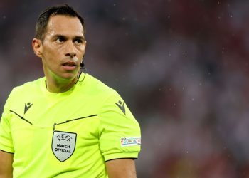 Tello y Falcón Pérez, los jueces de la definición de la Liga