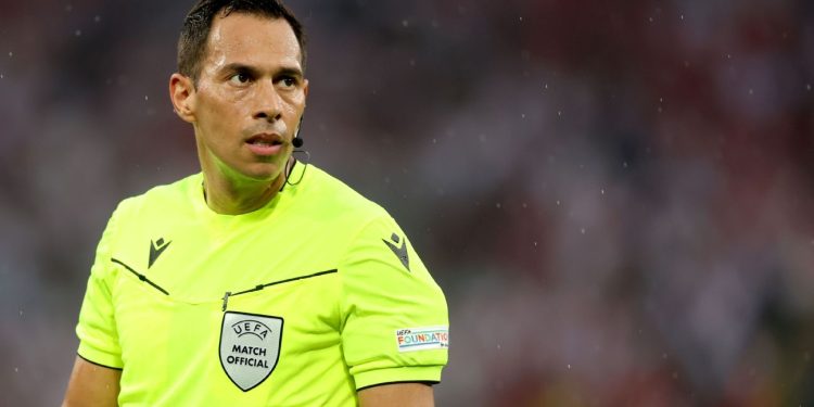 Tello y Falcón Pérez, los jueces de la definición de la Liga