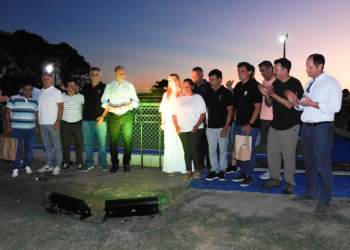 Universitario inauguró oficialmente su cancha de césped sintético