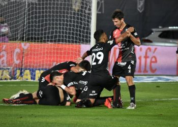 Un campeón con Colón puede cambiar sorpresivamente de equipo