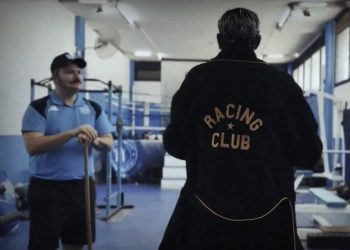 Video: La particular presentación de Adrián Balboa en Racing