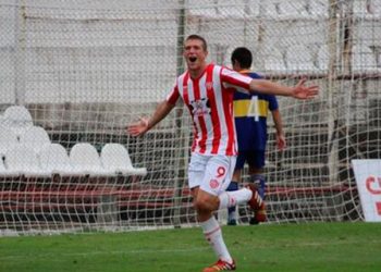 Un delantero que surgió en Unión, vuelve de Europa para jugar en la PN