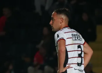 ¿Cuánto paga Colón para tener nuevamente a Castet?