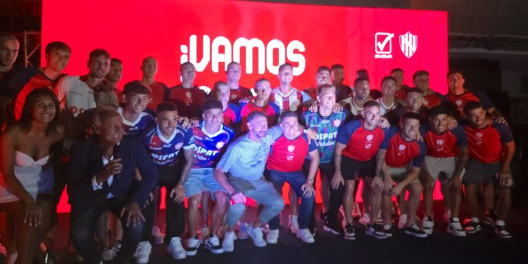 Unión presentó «su nueva piel» para la temporada 2025