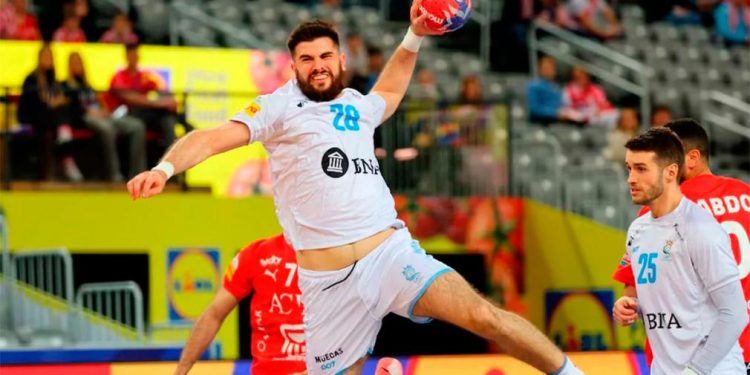 Los Gladiadores enfrentan a Islandia en busca de un triunfo en el Mundial de Handball