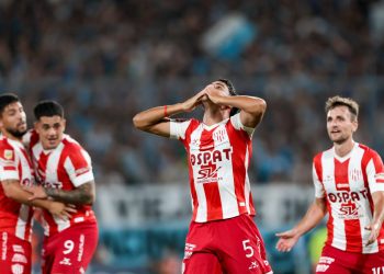 Mosqueira: Unión lo despidió en redes y Talleres ya le dio la bienvenida