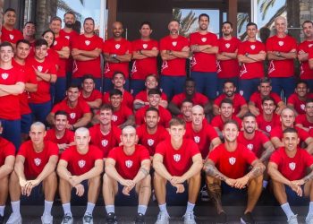 Unión presenta la camiseta: ¿Qué pasa si llueve?