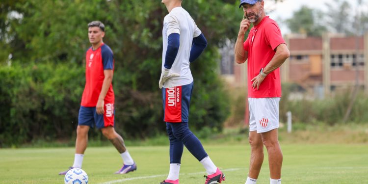 Con seis refuerzos, Unión tiene los concentrados para el debut ante Estudiantes