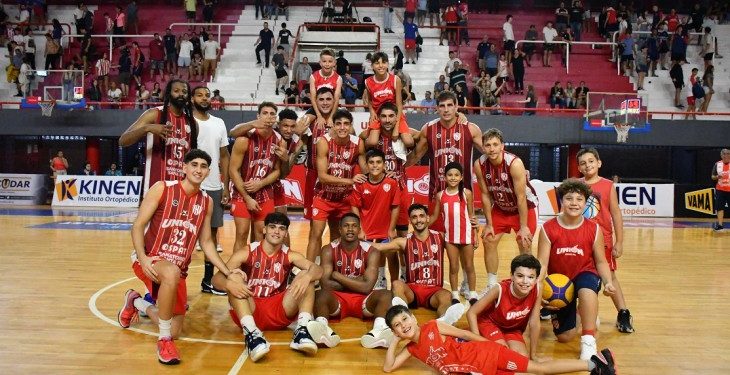 Unión reaccionó a tiempo y festejó en Santa Fe ante Argentino