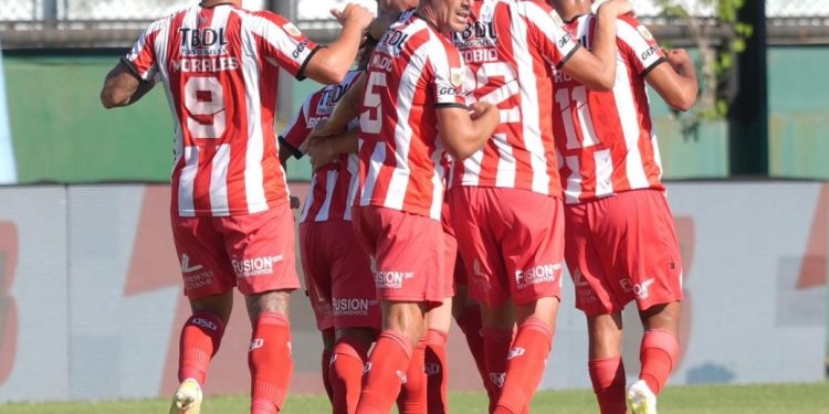 Barracas, con polémica, ganó su primer partido del torneo
