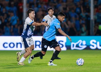 Belgrano fue goleado y Erviti quedó en la cuerda floja