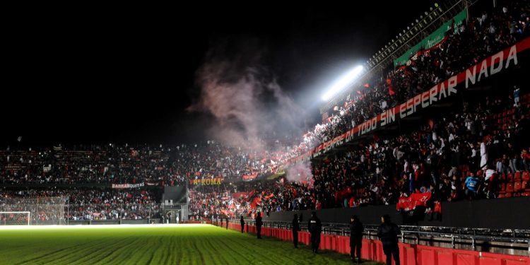 PT: Colón empata con Temperley en Santa Fe