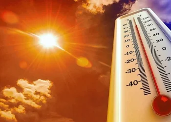 Colón y un factor externo como rival: los 41° en Santiago