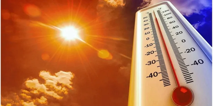 Colón y un factor externo como rival: los 41° en Santiago