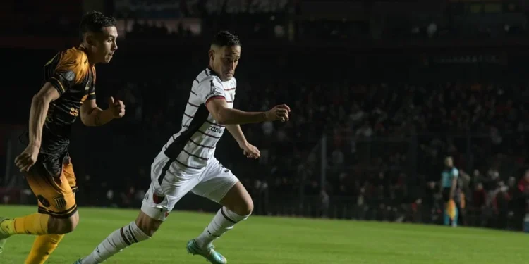 «Debemos apuntar al ascenso, es lo que quiere todo Santa Fe»