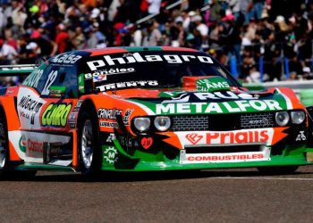 Jonatan Castellano ganó la primera del Turismo Carretera en Viedma