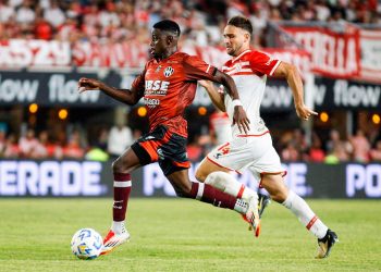 Estudiantes remontó un 0-2 y le ganó a Central Córdoba