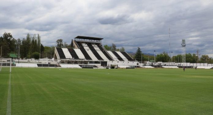 Colón ya sabe cuándo visitará a Gimnasia de Mendoza