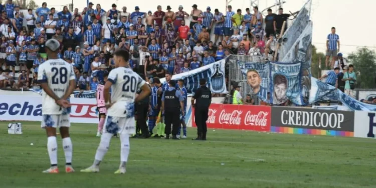 Durísima sanción a Godoy Cruz por los incidentes frente a Talleres