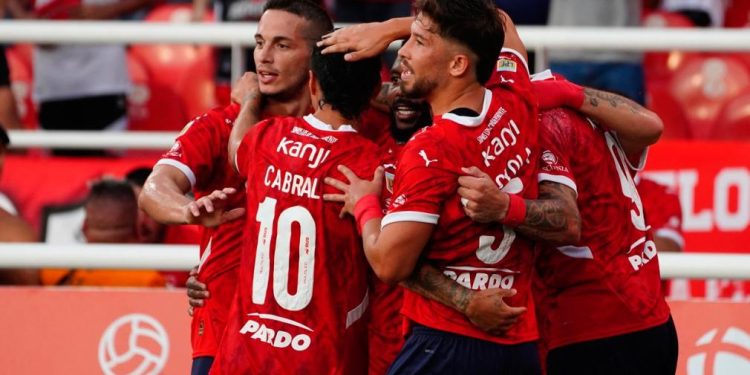 Independiente logró un triunfazo ante Instituto