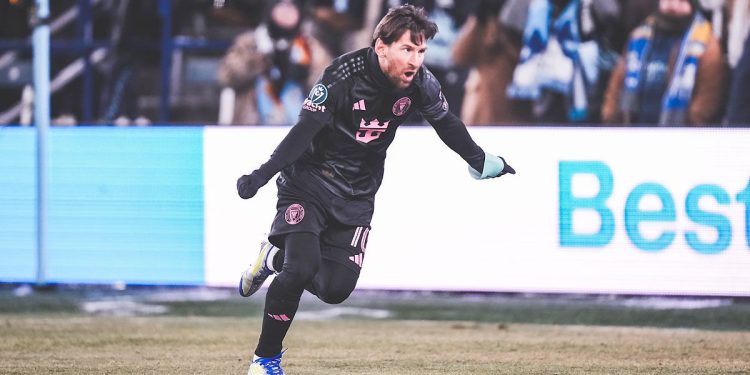Bajo un frío extremo, Messi marcó un golazo para el triunfo del Inter Miami
