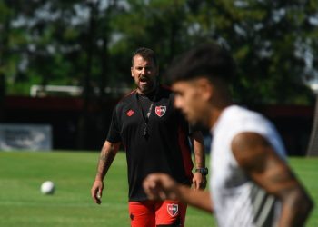 Fabbiani dirigió su primer entrenamiento en Newell’s