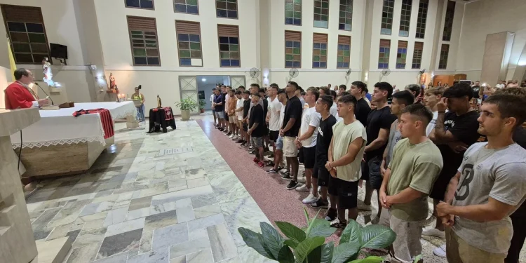 Cuestión de fe: Los jugadores de Patronato fueron a misa y le dio resultado