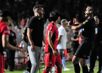 Pereyra define el equipo para jugar este lunes con Chicago