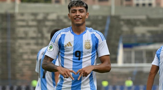 Dura lesión para Agustín Ruberto: rotura de ligamentos y siete meses de recuperación