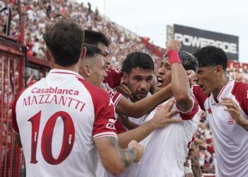 Huracán se quedó con el clásico porteño ante San Lorenzo